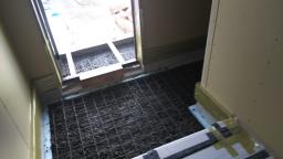 玄関内のコンクリート下地です。